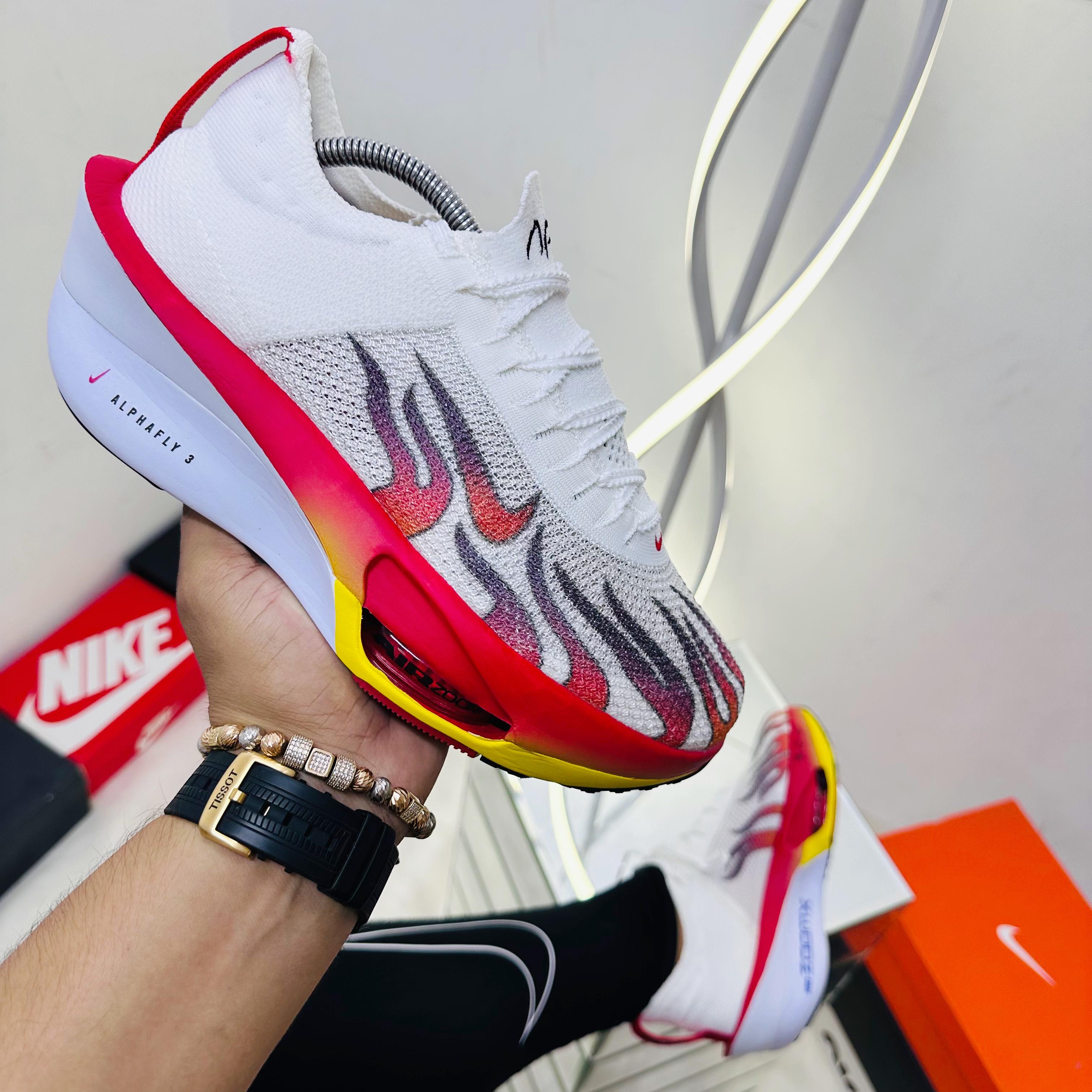 NIKE ALPHAFLY 3