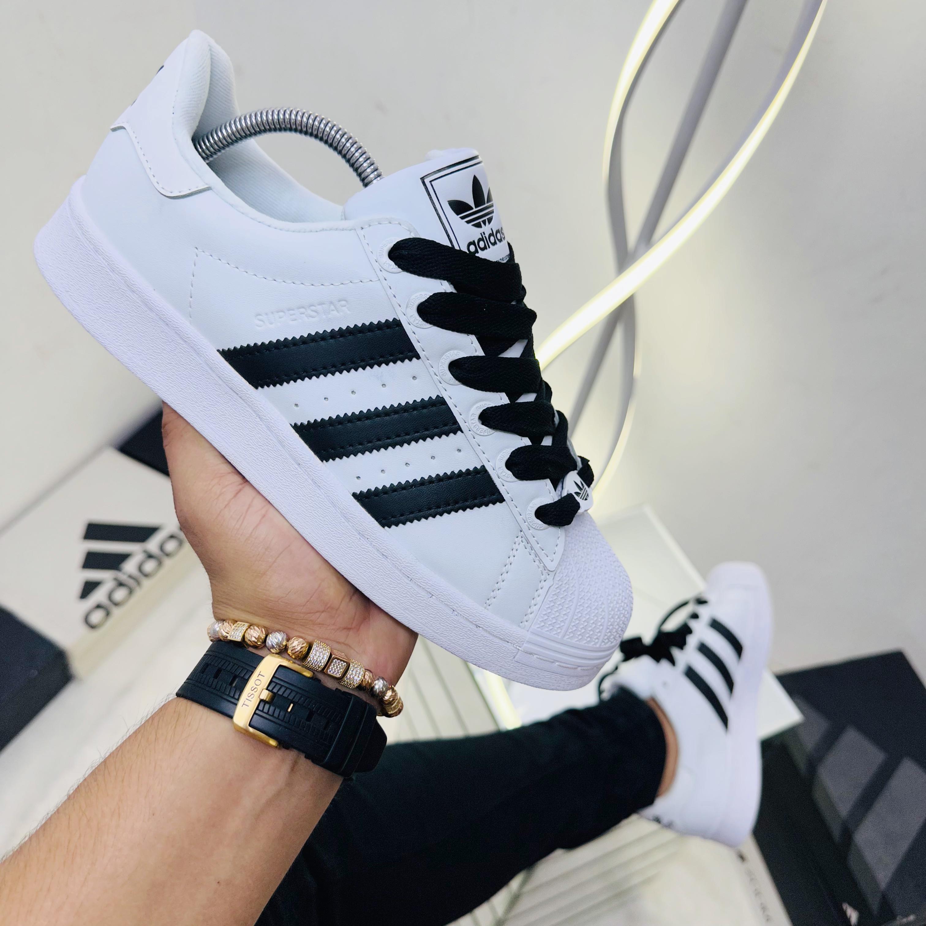ADIDAS SUPERSTAR